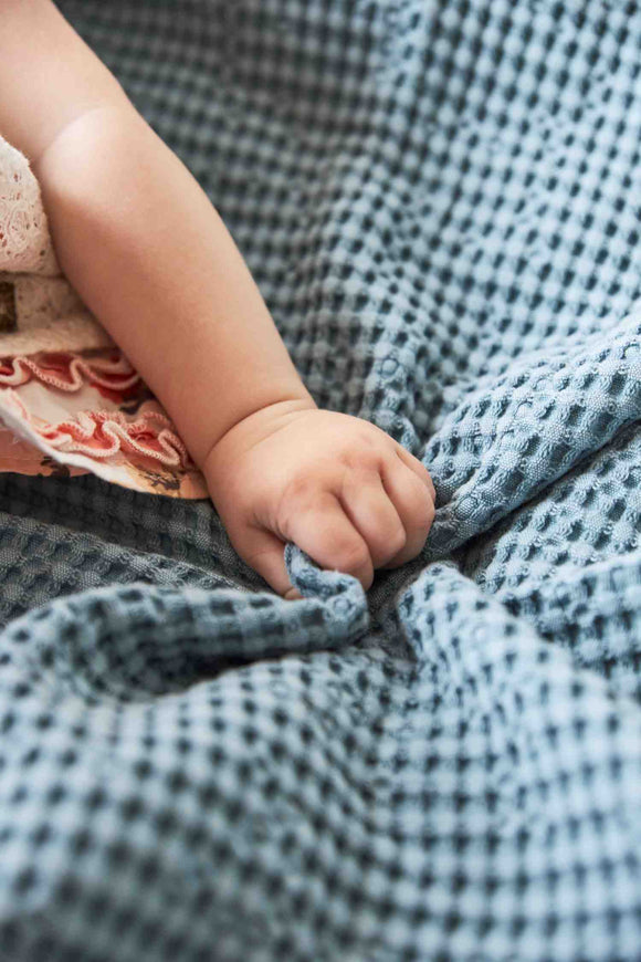 新生児布団が必要な理由, 赤ちゃんの免疫がまだ不安定なため⁈